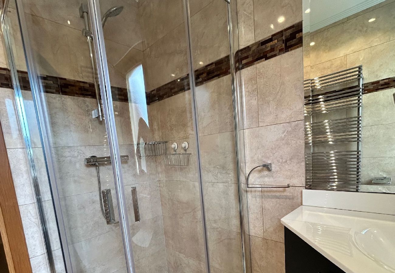 Apartamento en Zarautz - Ondartza